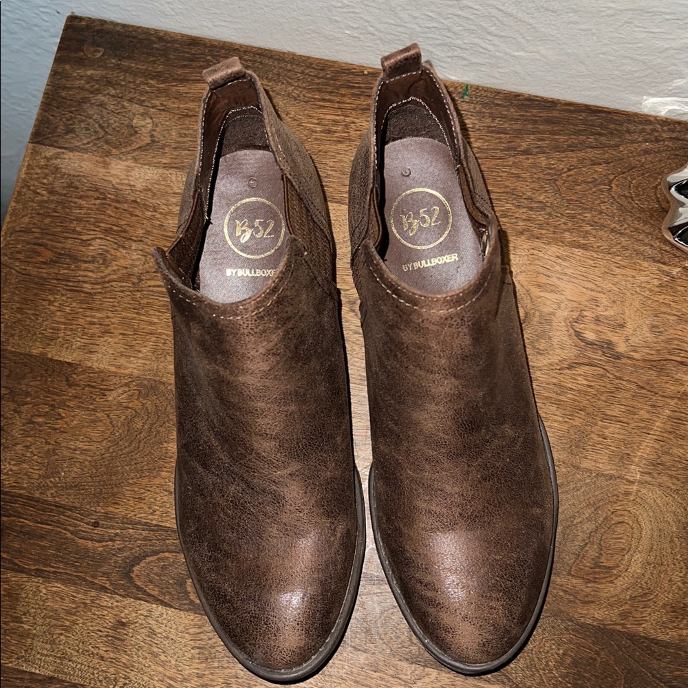 B52 by Bullboxer 9 ankle boots new nwob brown booties Hayden - Picture 2 of 5